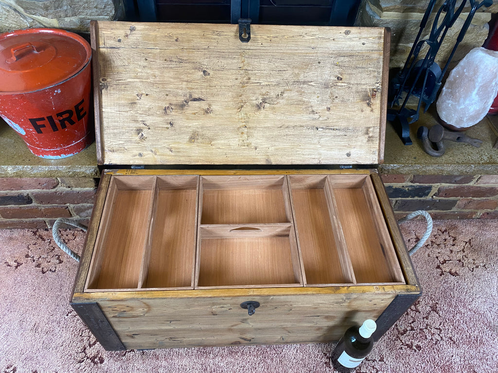 Pine Trunk (83x39x39cm LWH)