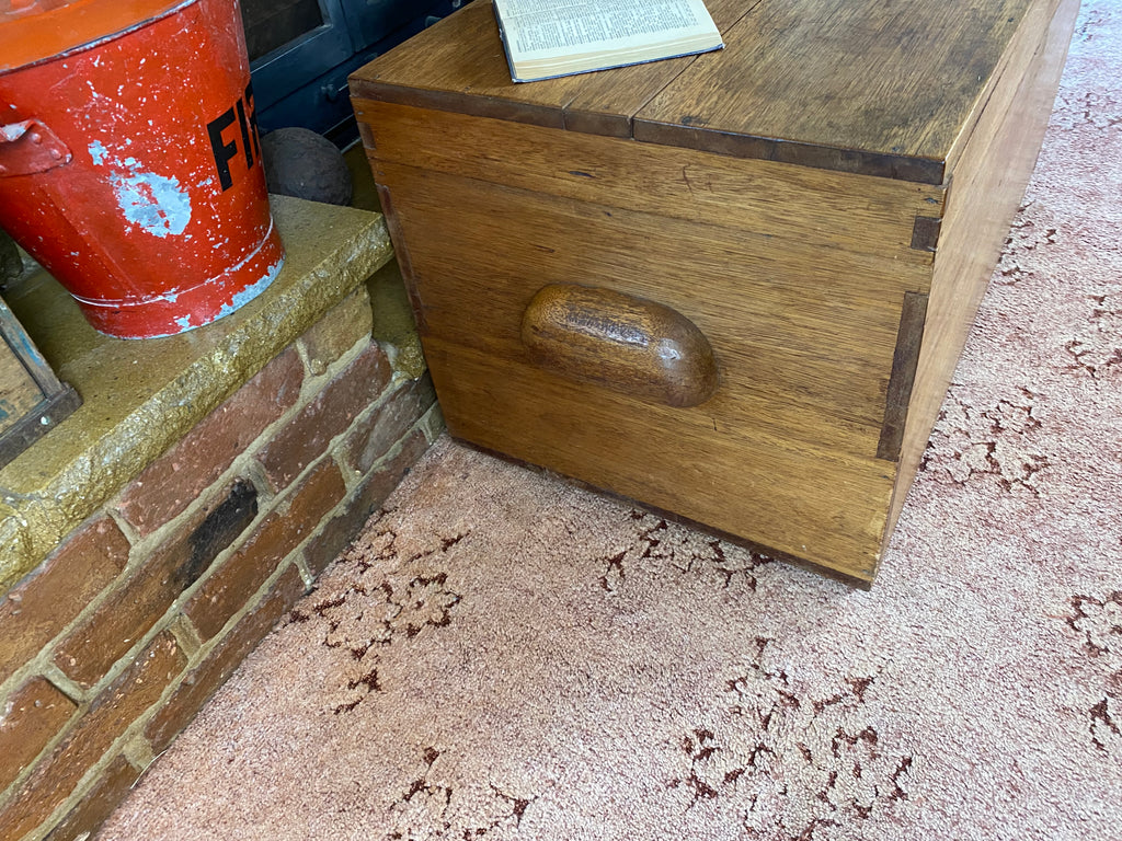 Mahogany Trunk (91x52x51cm LWH)
