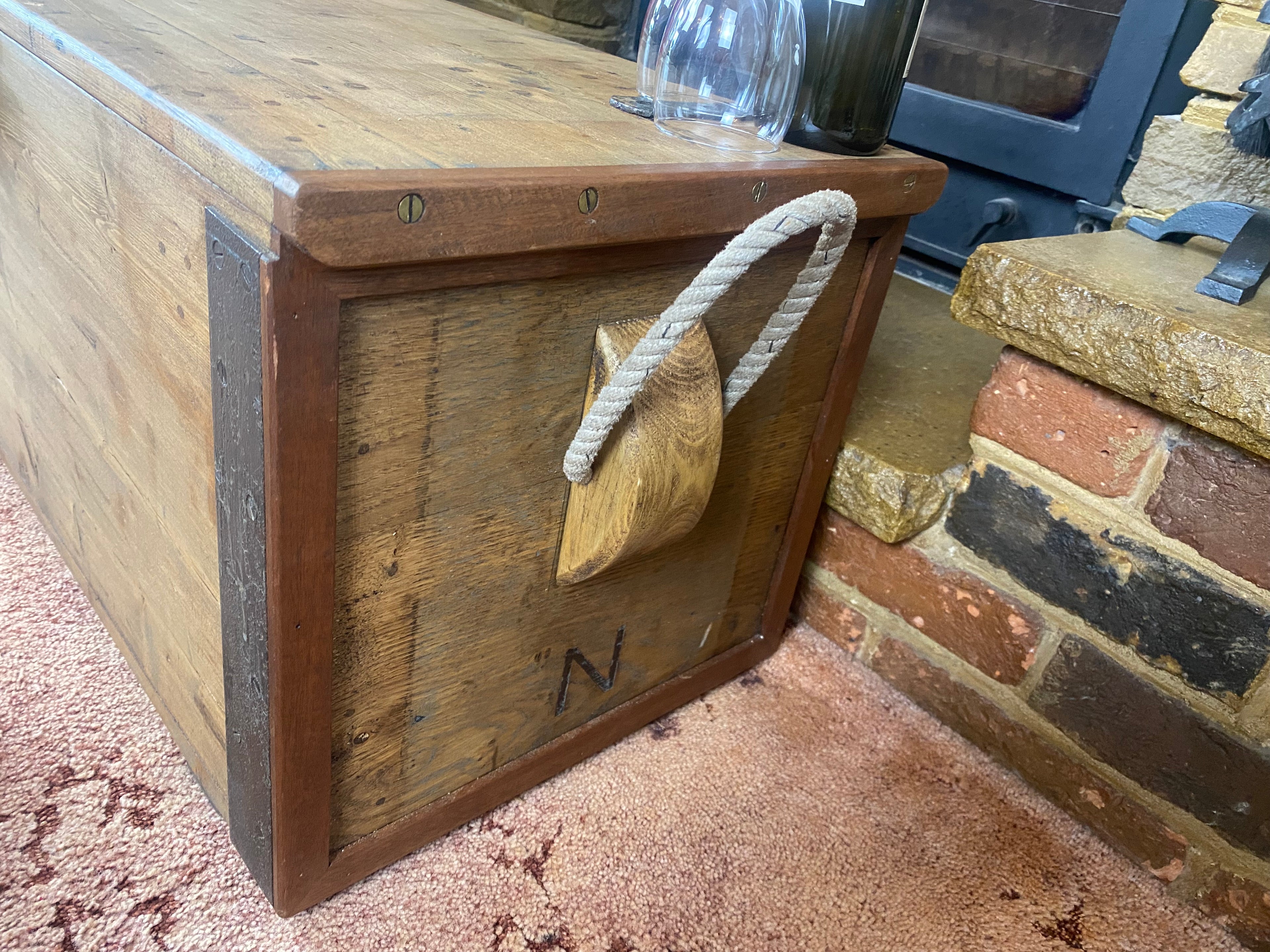 Pine Trunk (83x39x39cm LWH)