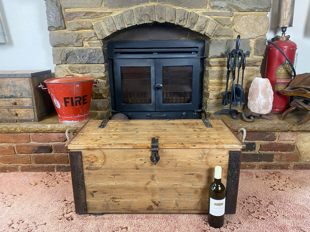 Pine Trunk (83x39x39cm LWH)