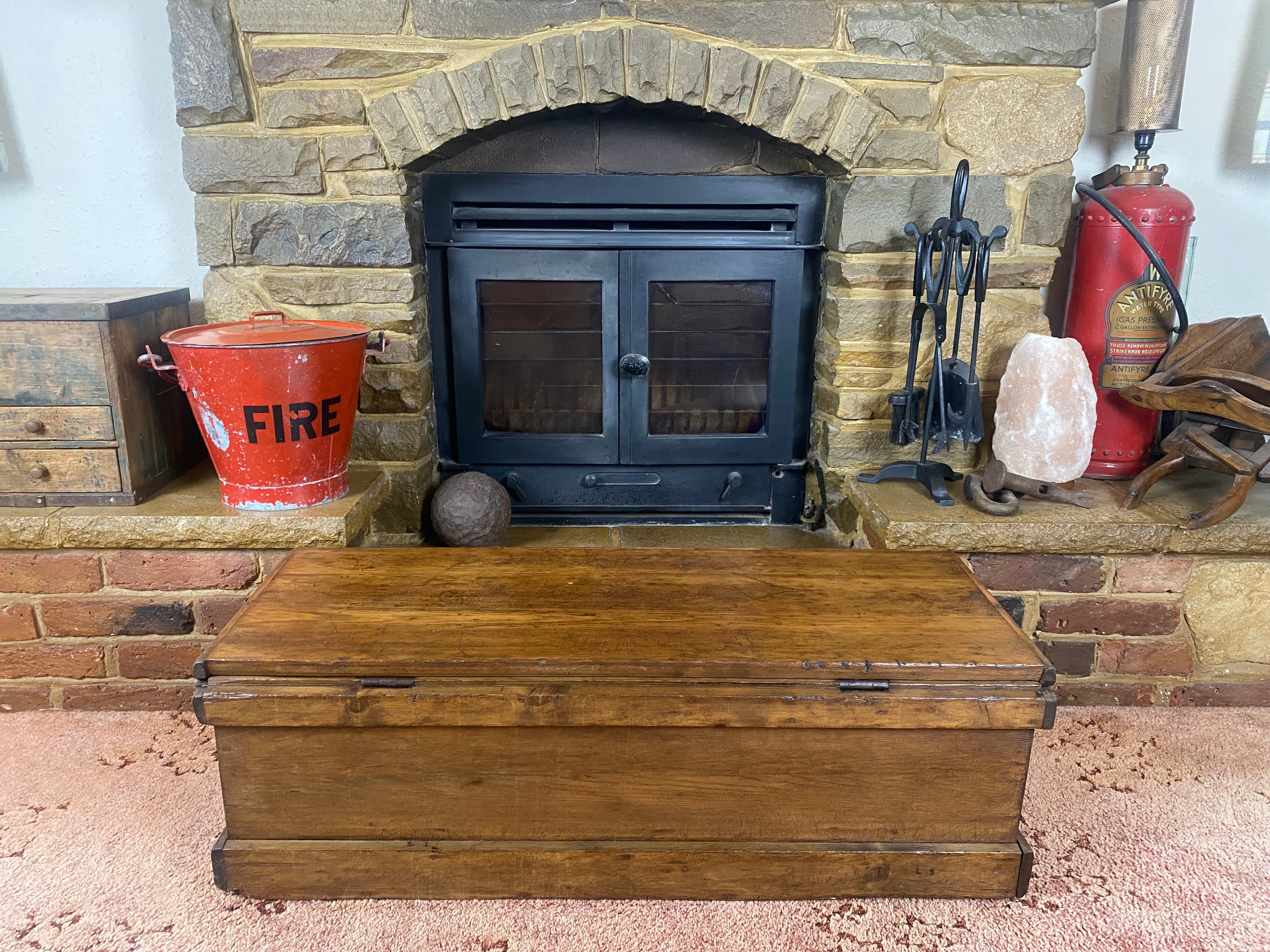 Pine Trunk (99x38x31cm LWH)