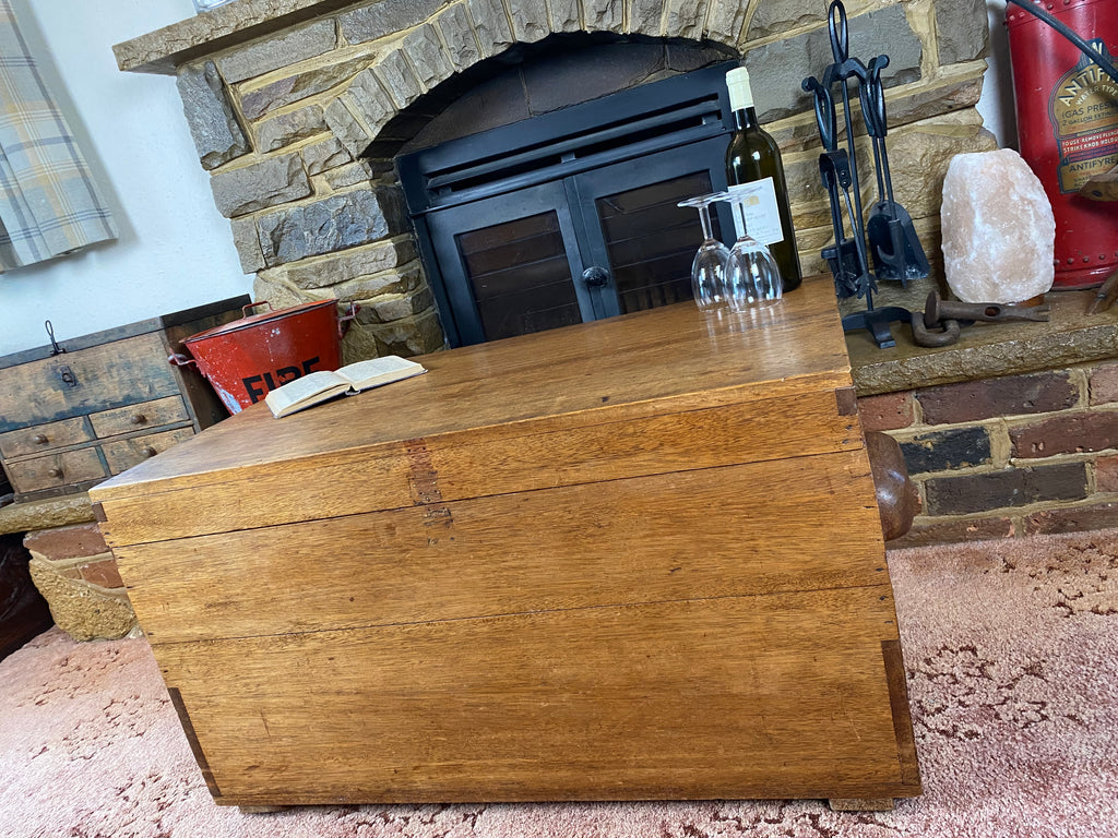 Mahogany Trunk (91x52x51cm LWH)