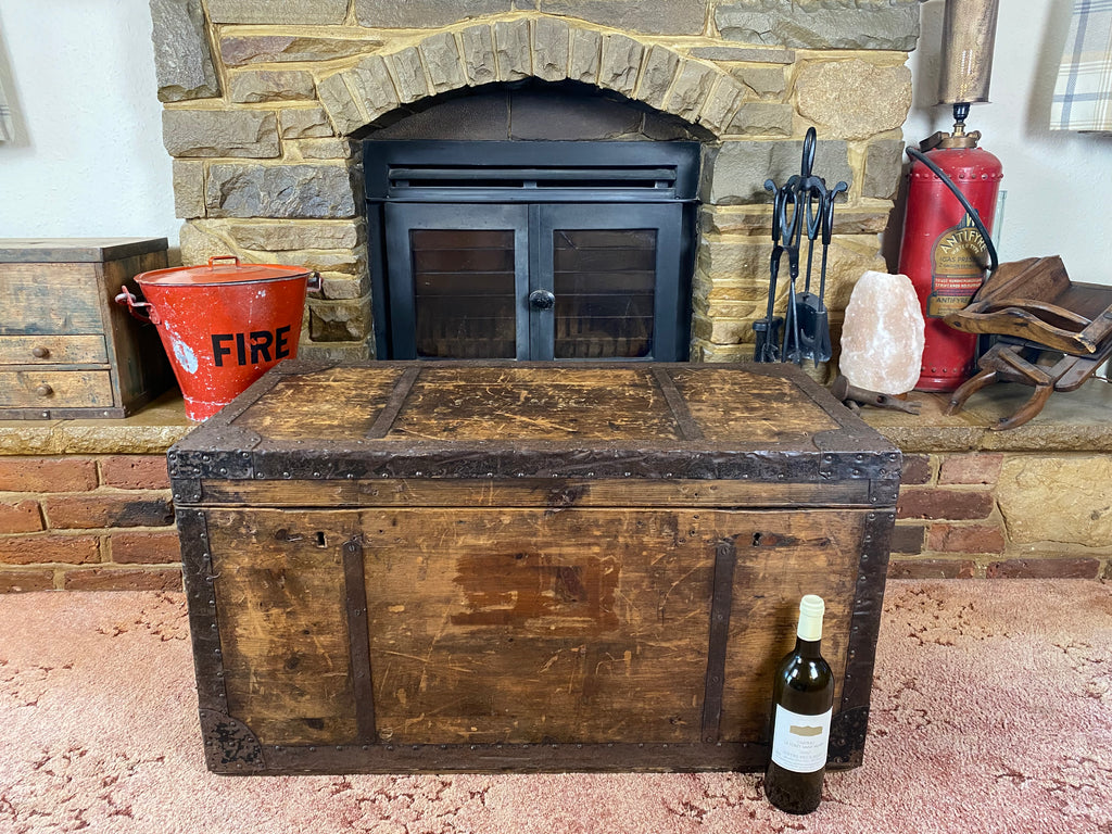 Pine Trunk (91x49x48cm LWH)